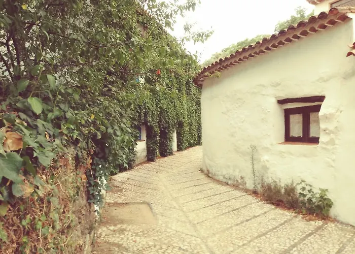 El Balcon De La Sierra De Alajar